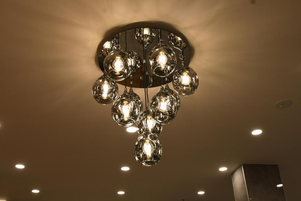Kame Hotel Belgrade,贝尔格莱德凯美酒店 Ledine Exterior foto