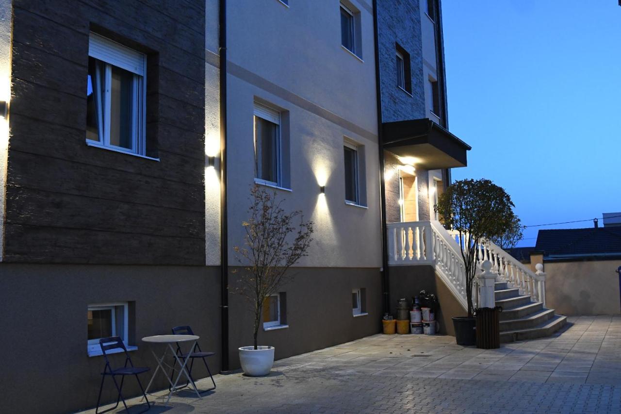 Kame Hotel Belgrade,贝尔格莱德凯美酒店 Ledine Exterior foto