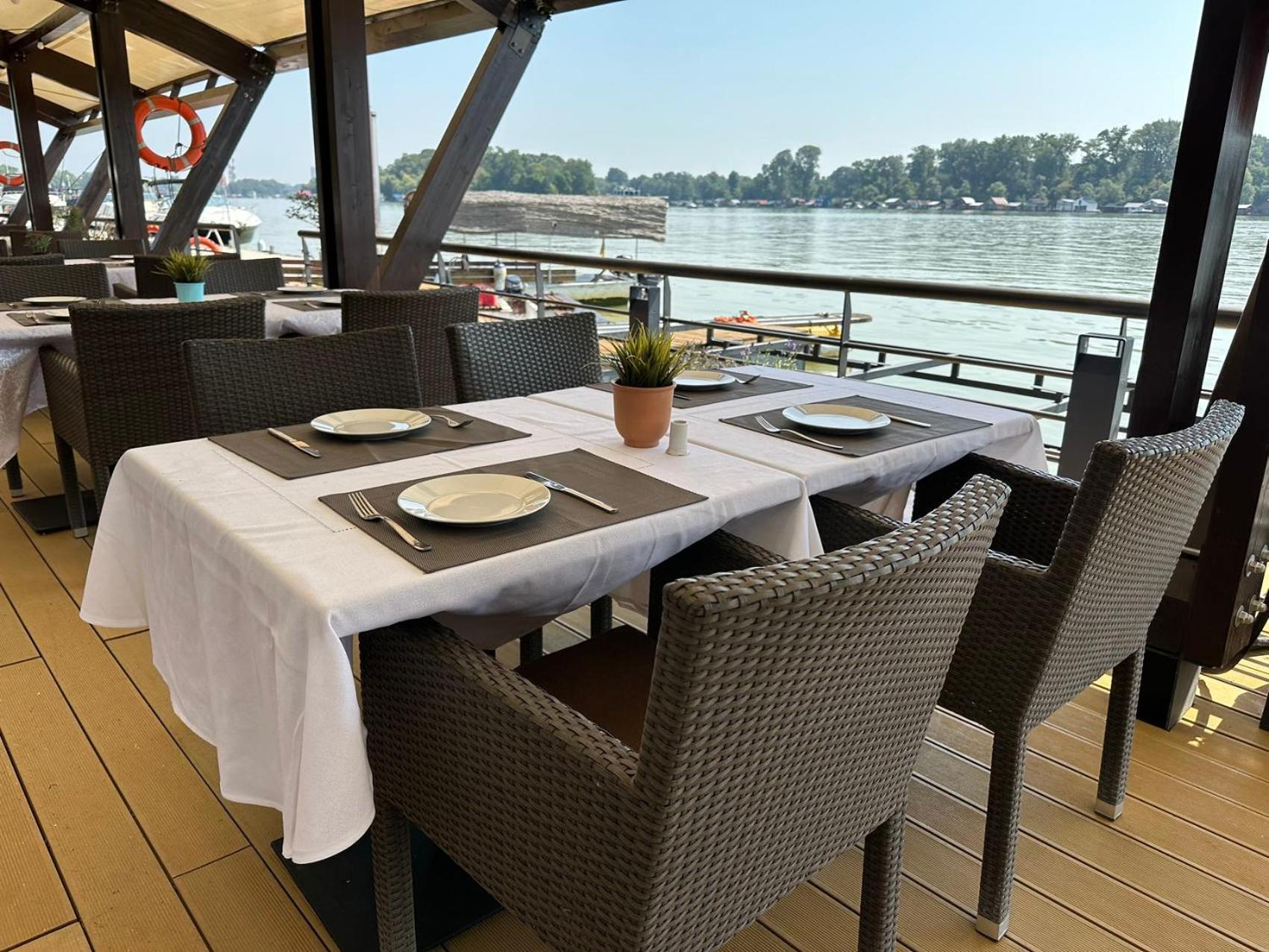 Kame Hotel Belgrade,贝尔格莱德凯美酒店 Ledine Exterior foto